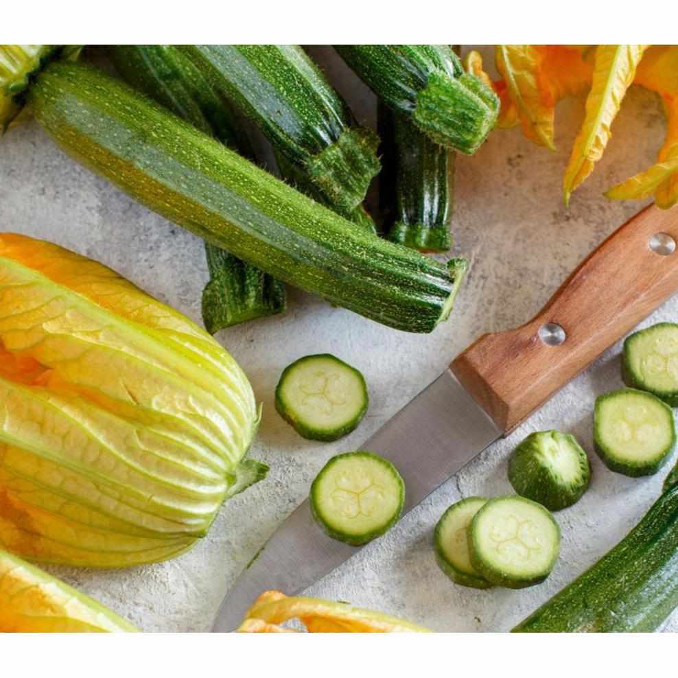 Shop Zucchini Green in UAE (Dubai, Sharjah, Abu Dhabi, Ajman) - FreshNBulk.ae
